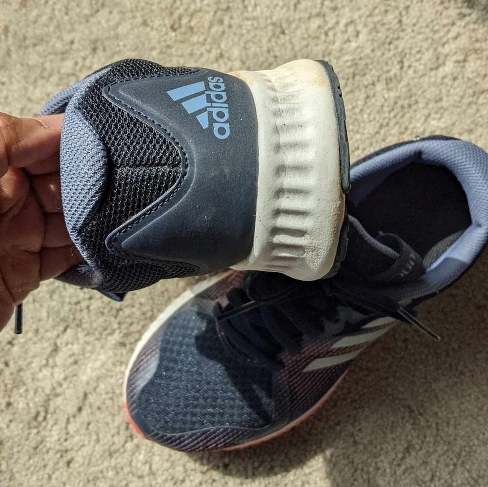 COPY - Adidas Bounce running shoes - Picture 6 of 7